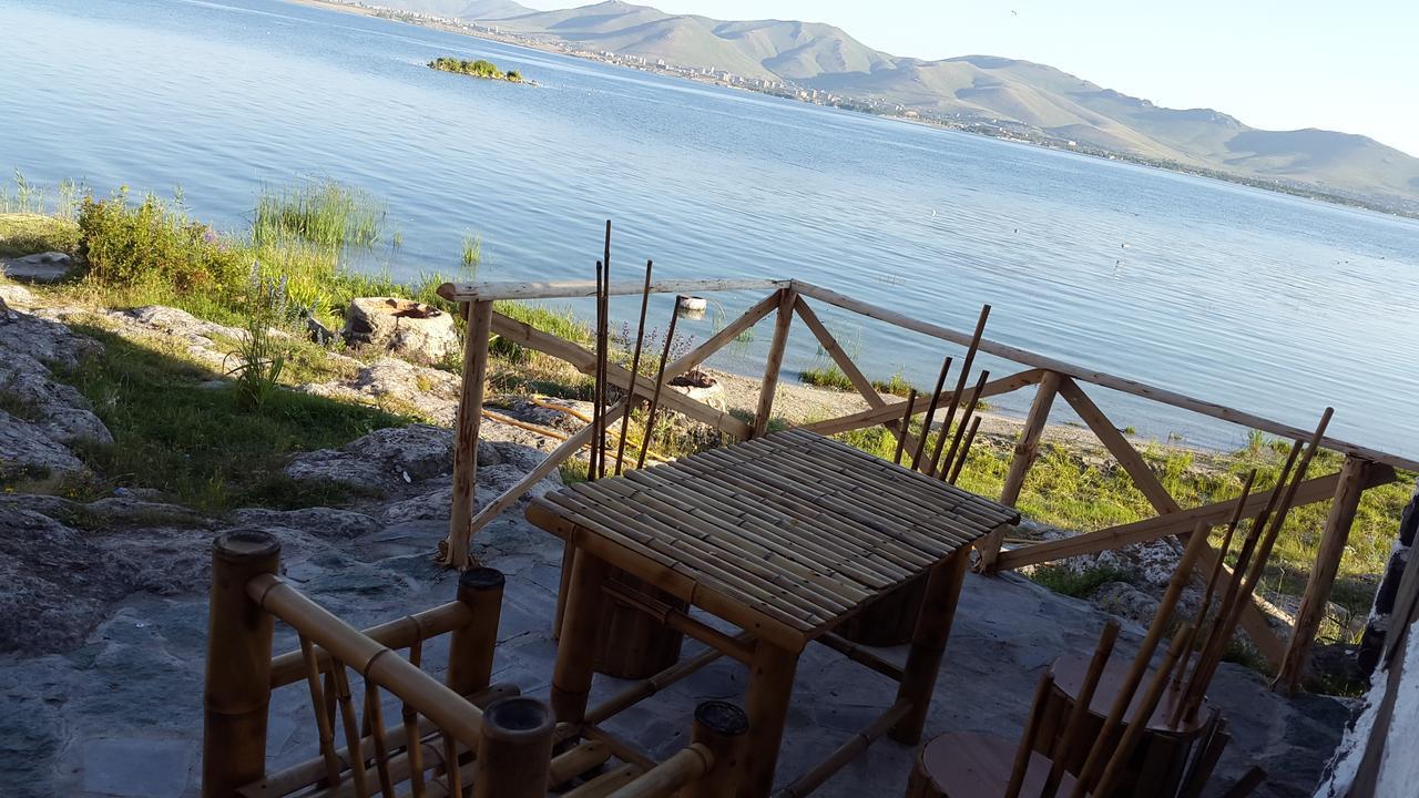 Hotel Bashinjaghyan Sevan Buitenkant foto