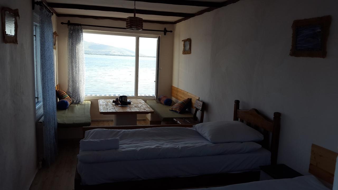 Hotel Bashinjaghyan Sevan Buitenkant foto